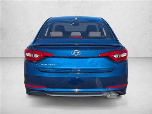 Used 2016 Hyundai Sonata SE image 6