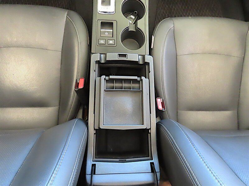 Used 2015 Subaru Outback 3.6R Limited AWD/4WD image 18