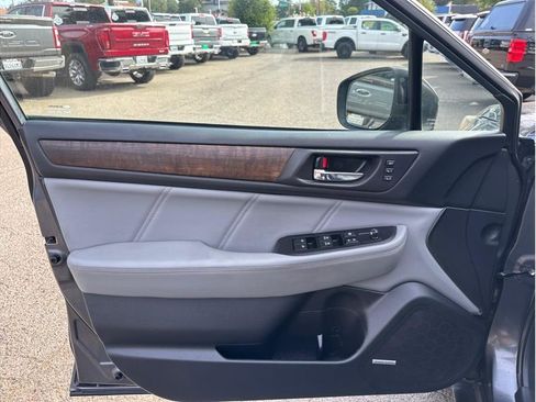 Used 2019 Subaru Outback 2.5i Limited image 15