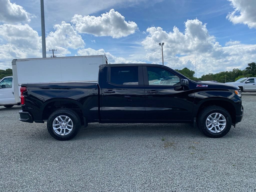 New 2026 Chevrolet Silverado 1500 RST w/ Convenience Package II AWD/4WD image 2