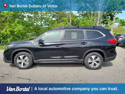 Certified 2023 Subaru Ascent Premium w/ Convenience Package AWD/4WD image 2