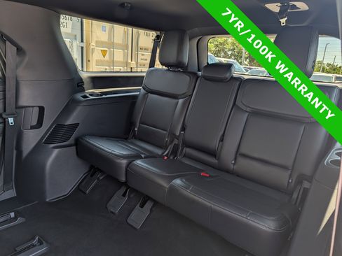 Certified 2025 Ford Expedition Max Platinum w/ Stealth Appearance Package AWD/4WD image 17