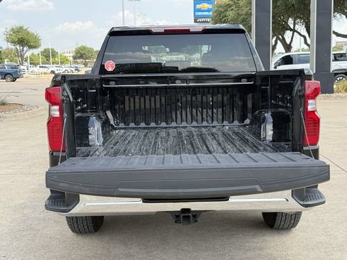 Certified 2026 Chevrolet Silverado 1500 LT RWD image 9