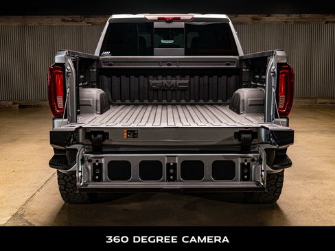 Used 2025 GMC Sierra 1500 Denali w/ Denali Reserve Package image 9
