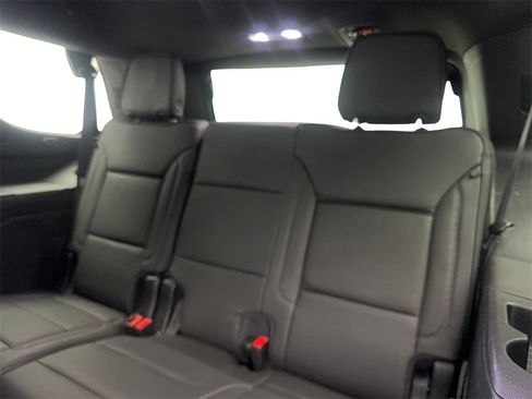 Used 2024 GMC Yukon Denali image 41