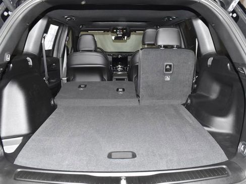 New 2025 Jeep Grand Cherokee Altitude w/ Trailer Tow Package image 30