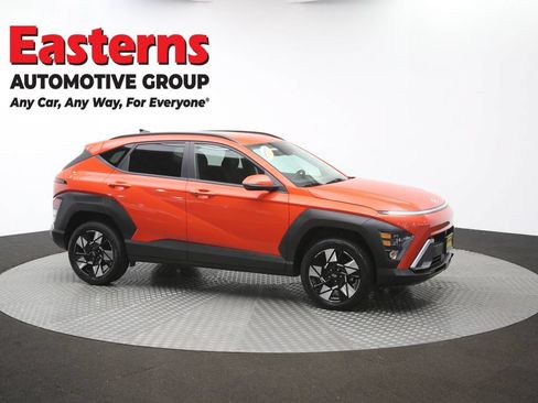 Used 2024 Hyundai Kona SEL AWD/4WD image 45