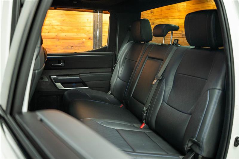 Used 2024 Toyota Tundra Platinum AWD/4WD image 10