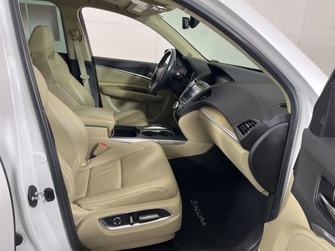 Used 2020 Acura MDX SH-AWD w/ Technology Package image 8