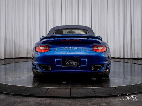 Used 2011 Porsche 911 4 Cabriolet AWD/4WD image 14