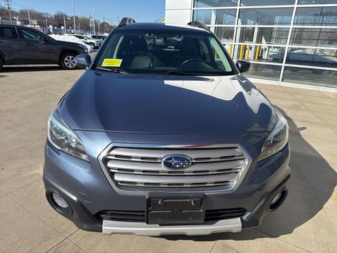 Used 2015 Subaru Outback 2.5i Limited image 2