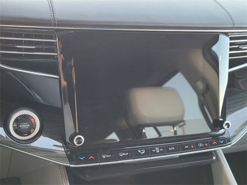 Used 2022 Jeep Wagoneer Series III image 9