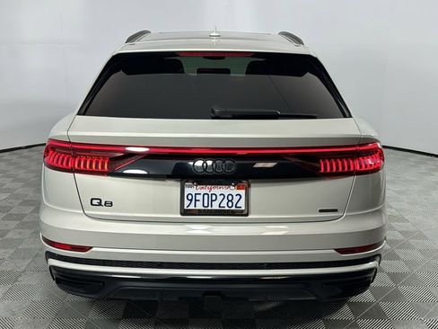 Used 2023 Audi Q8 Prestige AWD/4WD image 4