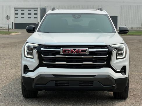 Used 2025 GMC Terrain Elevation w/ Elevation Premium Package AWD/4WD image 42