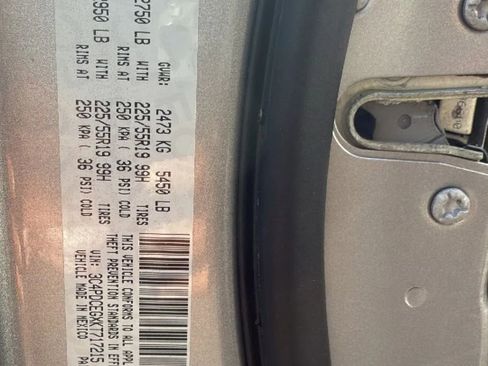 Used 2019 Dodge Journey GT image 33