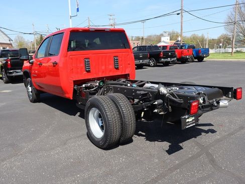New 2026 Chevrolet Silverado 3500 W/T w/ Snow Plow Prep Package AWD/4WD image 3