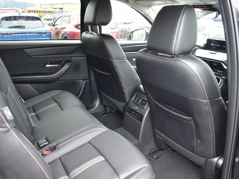 Used 2026 MAZDA CX-90 3.3 Turbo w/ Select Package AWD/4WD image 30