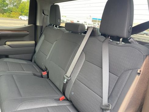 Used 2025 Chevrolet Silverado 1500 LT AWD/4WD image 19