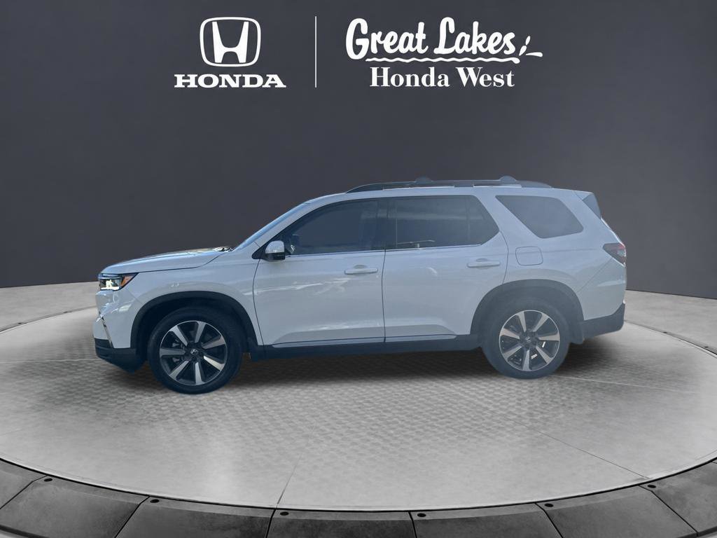 Used 2024 Honda Pilot Touring image 15