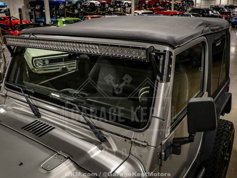 Used 2002 Jeep Wrangler SE AWD/4WD image 26