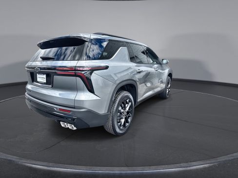 New 2026 Chevrolet Traverse LT w/ Midnight/Sport Edition AWD/4WD image 14