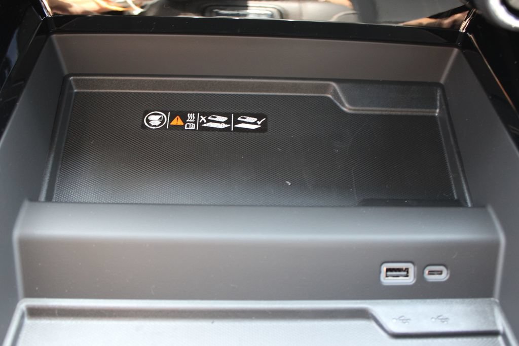 New 2026 Chevrolet Tahoe High Country AWD/4WD image 54