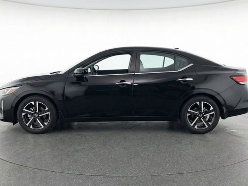 Used 2025 Nissan Sentra SV FWD image 5