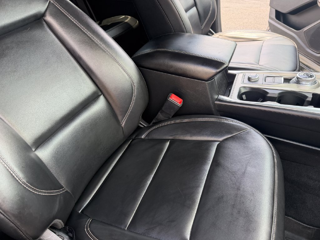 Certified 2022 Ford Explorer XLT w/ Equipment Group 202A AWD/4WD image 23