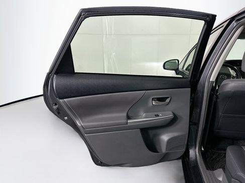 Used 2014 Toyota Prius V Five FWD image 25
