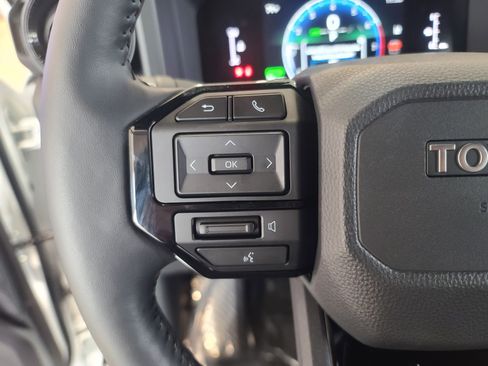 Used 2025 Toyota Land Cruiser 1958 image 27