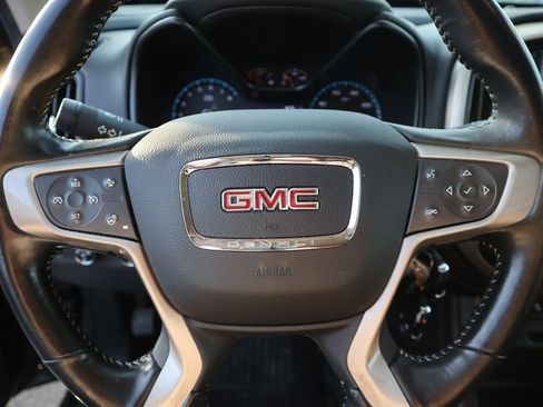 Used 2022 GMC Canyon Denali image 24