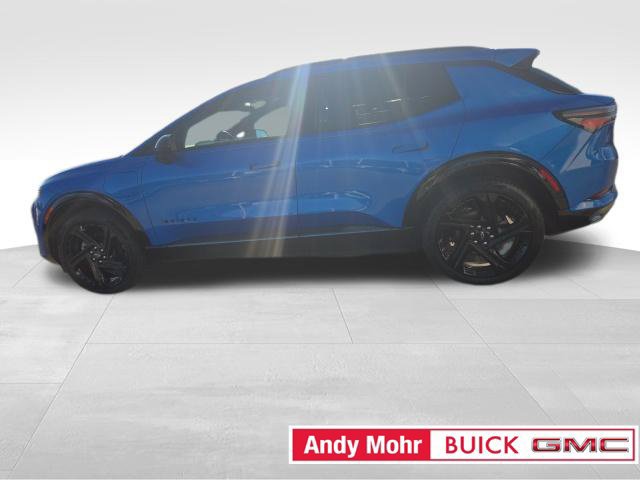 Used 2024 Chevrolet Equinox EV RS FWD image 17
