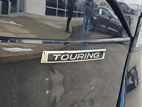 Used 2025 Subaru Forester Touring image 35