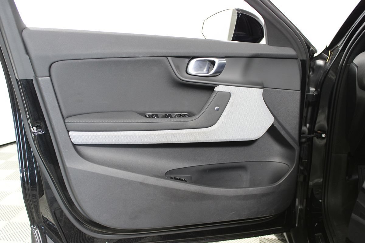 Used 2023 Polestar Polestar 2 FWD image 5