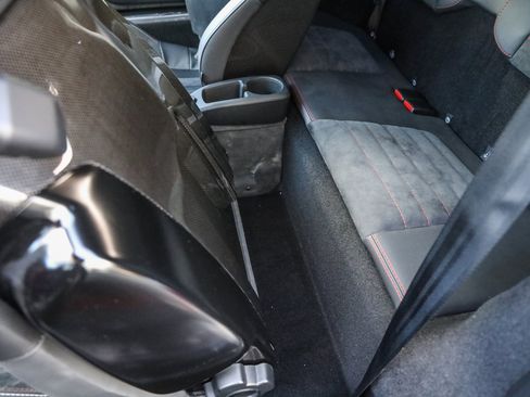 Used 2021 Lotus Evora image 31