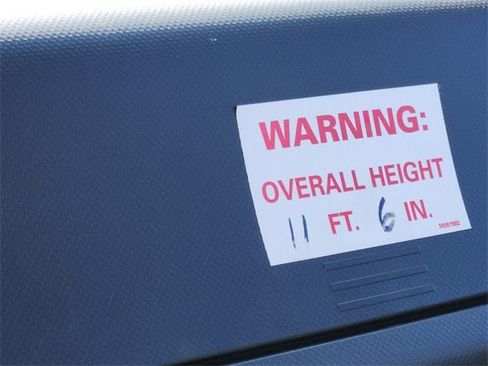 Used 2024 Isuzu NPR image 30