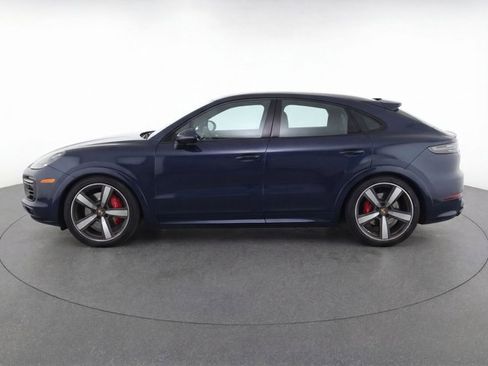 Used 2025 Porsche Cayenne GTS image 4