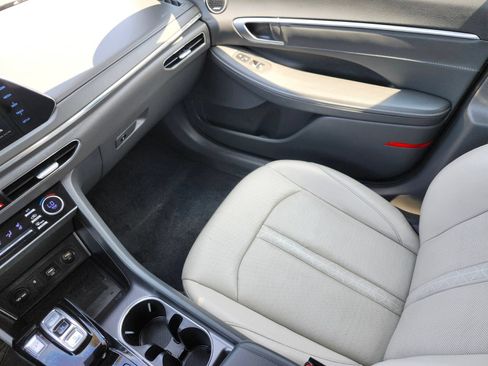 Used 2020 Hyundai Sonata Limited FWD image 15