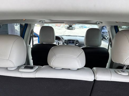 Used 2021 Jeep Compass Latitude w/ Sun and Sound Group FWD image 26