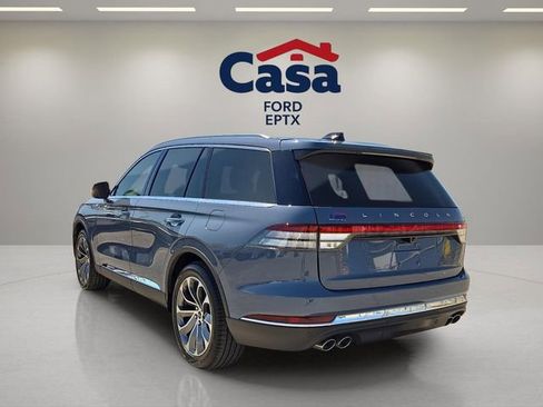 Used 2025 Lincoln Aviator Reserve w/ Illumination Package image 4