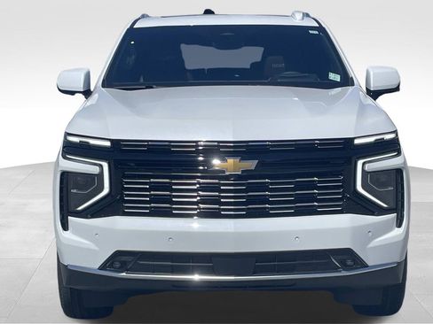 New 2026 Chevrolet Suburban High Country AWD/4WD image 8
