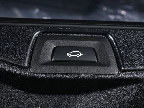 New 2026 BMW X5 xDrive40i w/ M Sport Package image 39