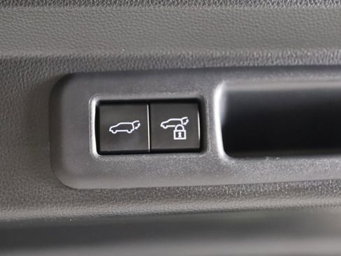 Used 2024 Toyota Sequoia Limited image 71