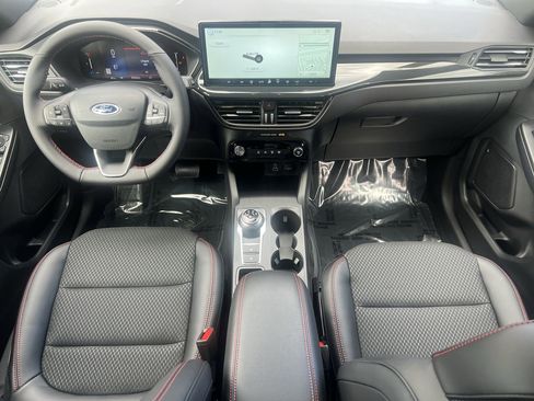 New 2026 Ford Escape ST-Line w/ Tech Pack #1 image 11