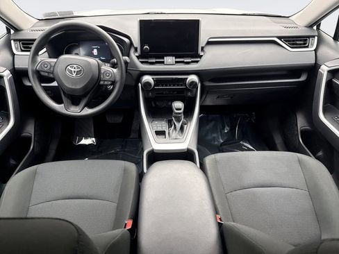 Used 2025 Toyota RAV4 LE image 14