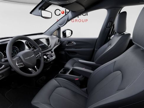 New 2026 Chrysler Pacifica Select FWD image 22