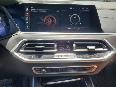 Used 2021 BMW X7 xDrive40i w/ Premium Package AWD/4WD image 40