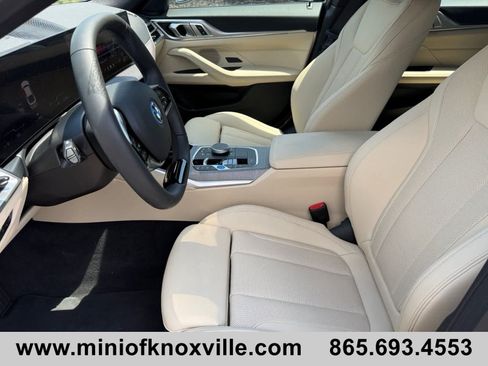 Used 2025 BMW i4 eDrive40 w/ Parking Assistance Package RWD image 10