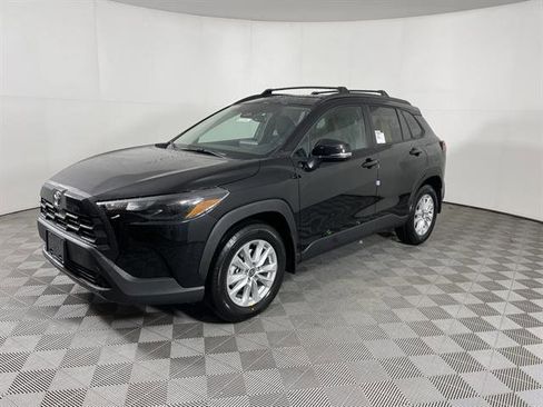 New 2026 Toyota Corolla Cross LE image 3