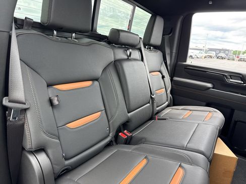 New 2026 GMC Sierra 2500 AT4 w/ AT4 Premium Plus Package AWD/4WD image 36